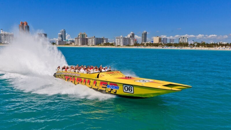 Thriller Speed Boat