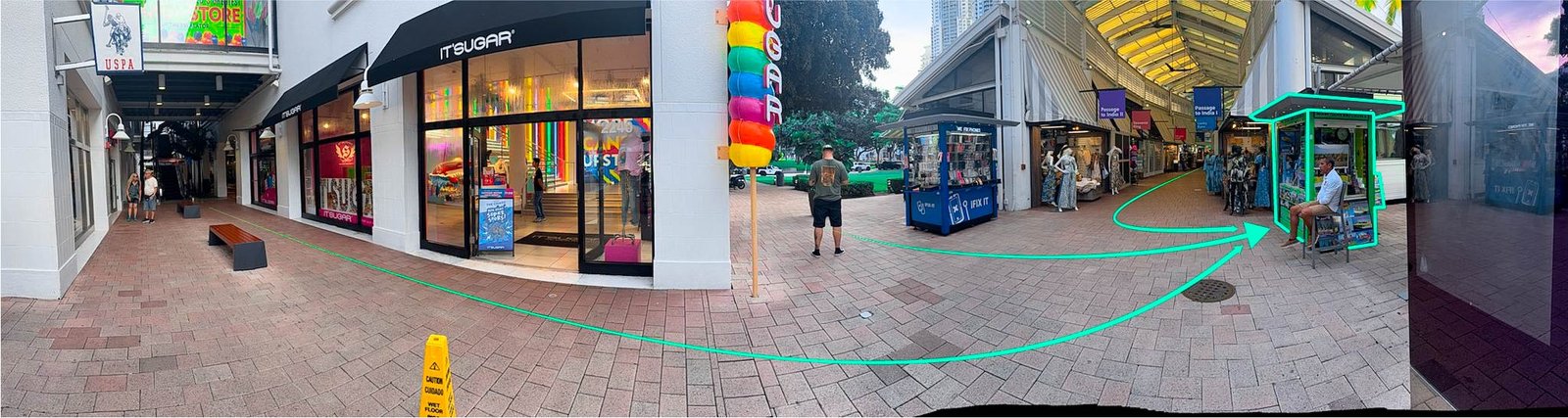 nuestra tienda en Bayside Marketplace